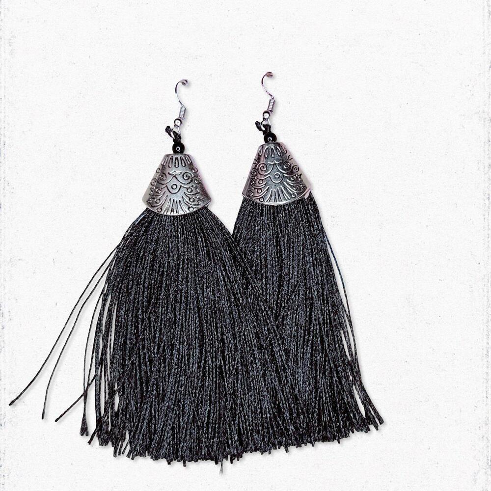 7080. Black Fringe Tassel Earrings